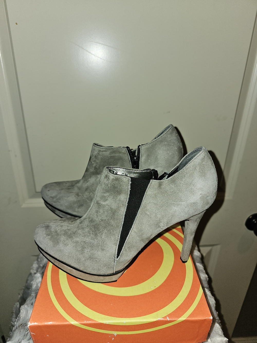 Gabriella Rocha Light Grey Suede Ankle Booties
